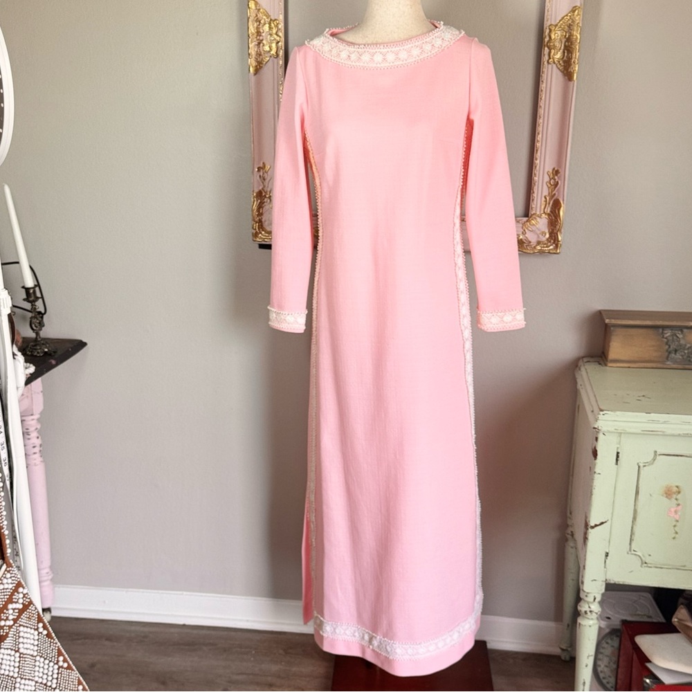 Vintage R&D Originals Long Day Dress Crochet Trim in Pink